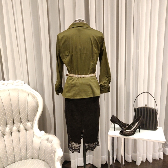 Blouse - Picture 4 of 9